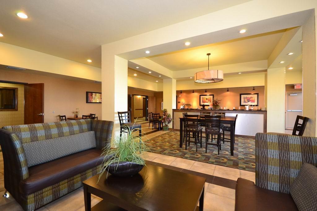 Best Western Plus Christopher Inn And Suites Forney Restaurant photo